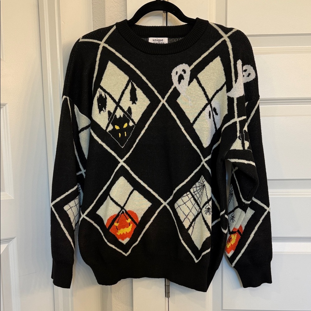Unique Vintage Halloween sweater